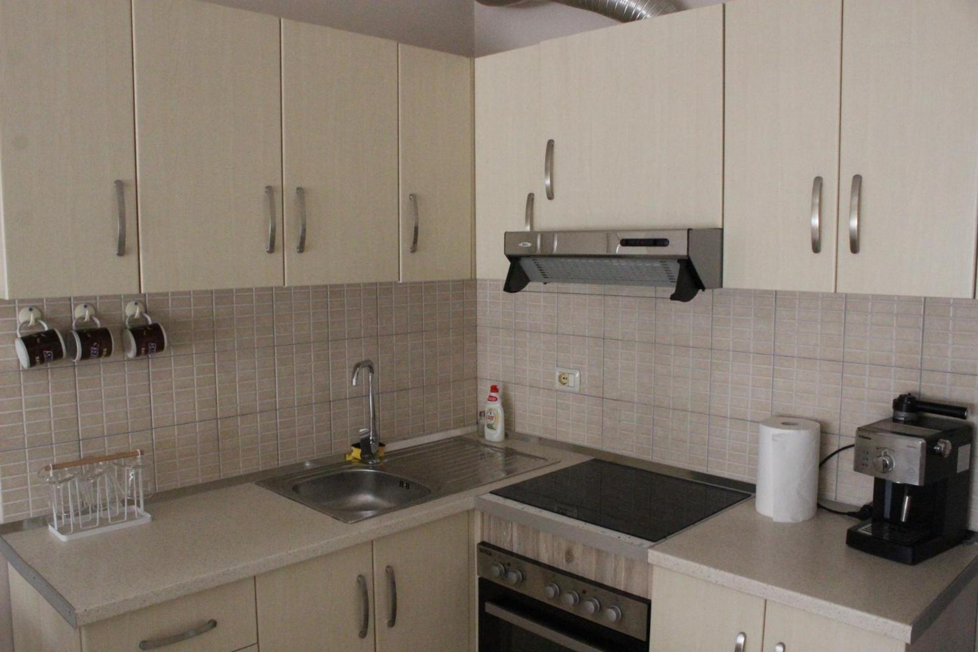 Sunrise Apartment Near The Center Tirana Exterior photo