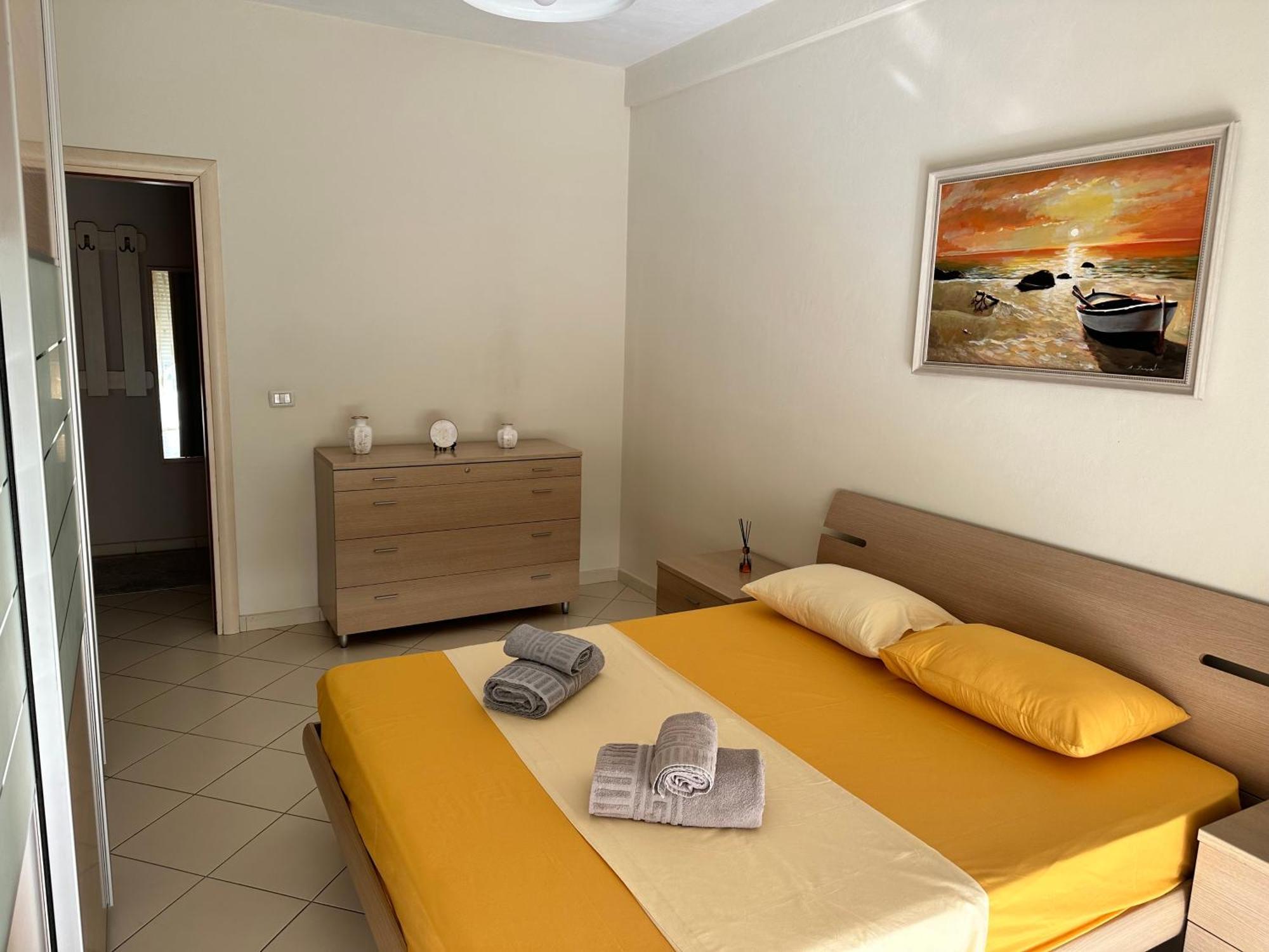 Sunrise Apartment Near The Center Tirana Exterior photo